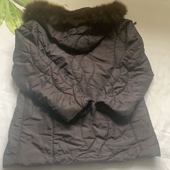 🌟nuage Coat w/ Faux Fur🌟 - Picture 12 of 12